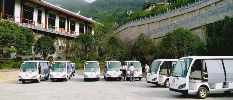 <a href=http://www.langqing.cn target=_blank class=infotextkey>电动游览车</a>